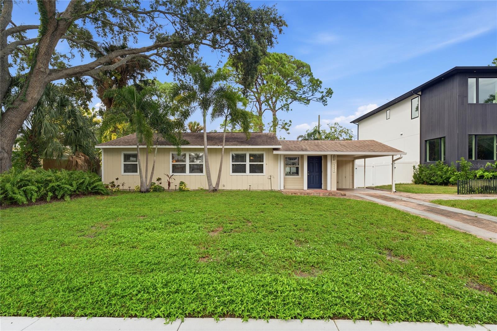4627 W EL PRADO BLVD — photo 2