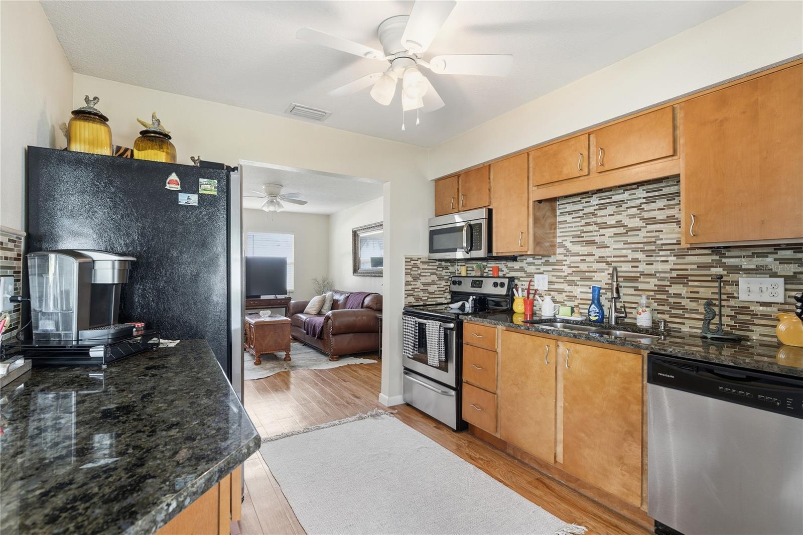 4627 W EL PRADO BLVD — photo 9