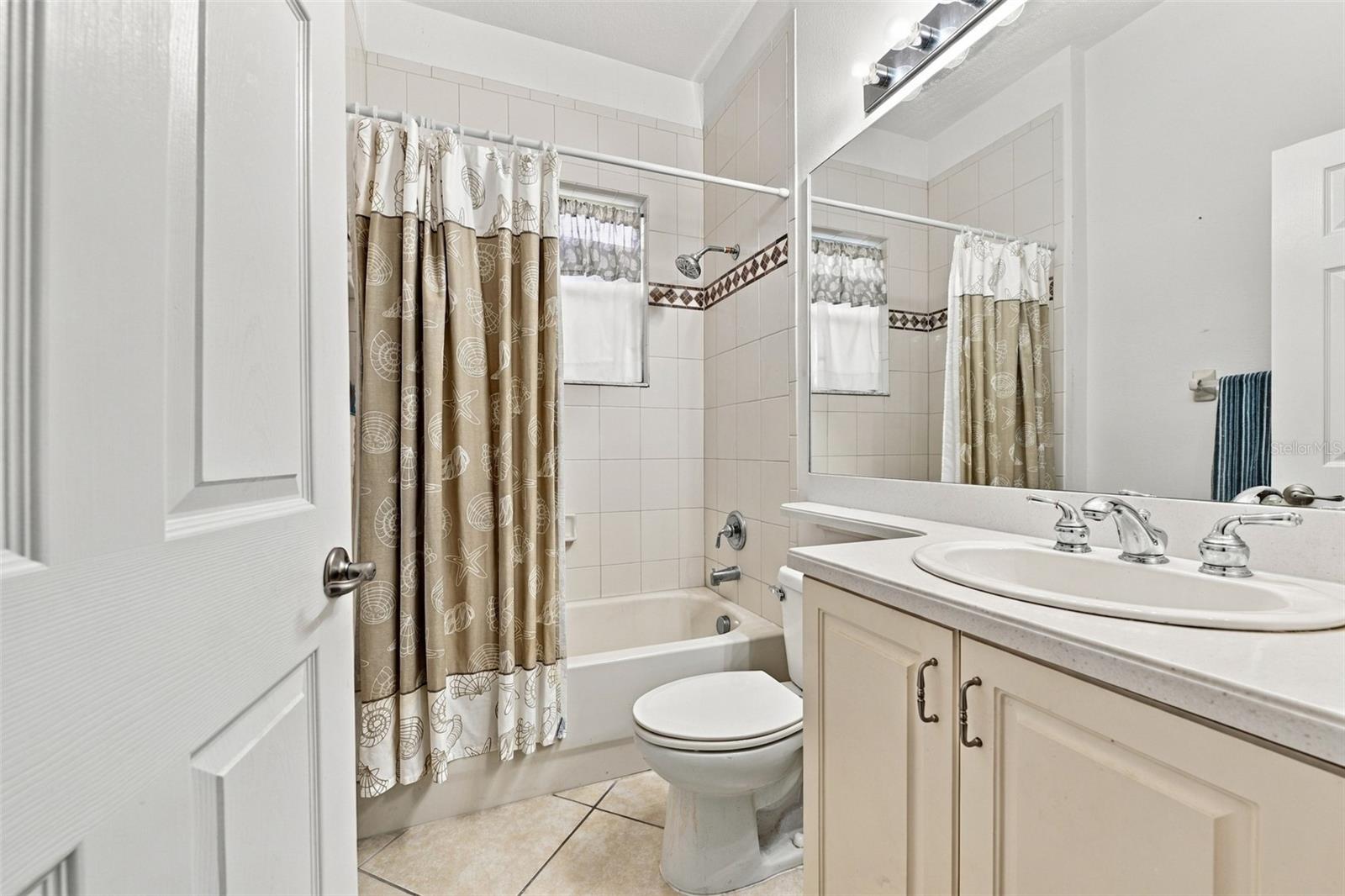 5014 SANDY BROOK CIR — photo 47