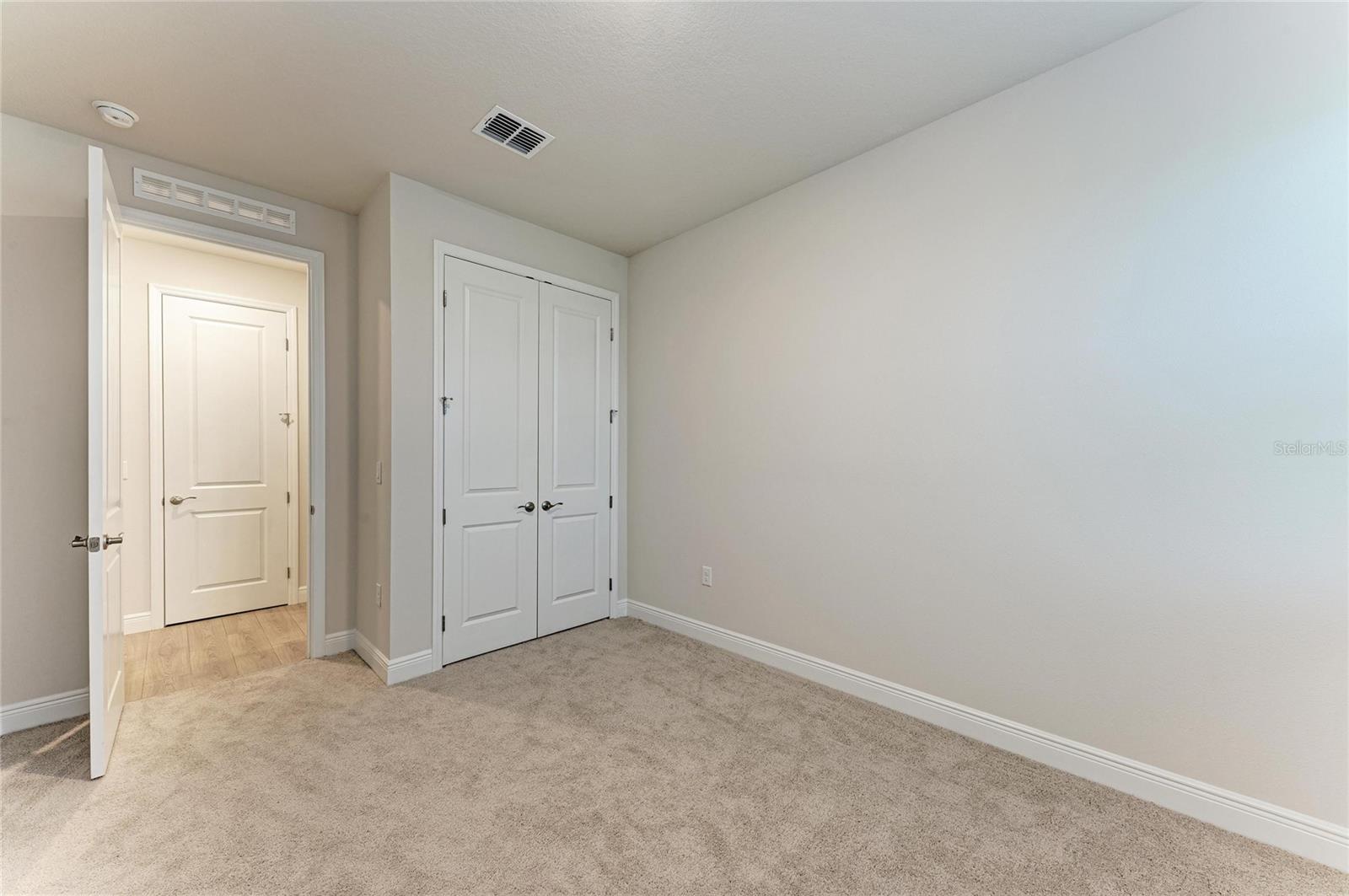18211 THISTLEBERRY PL — photo 27