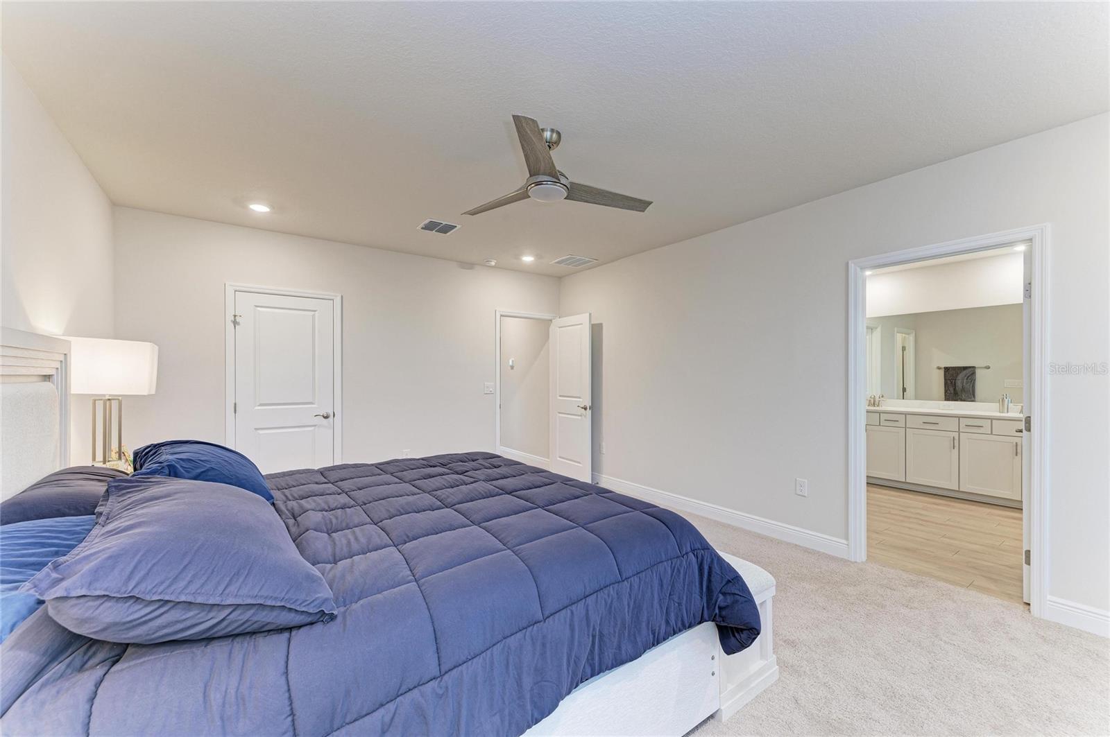 18211 THISTLEBERRY PL — photo 37