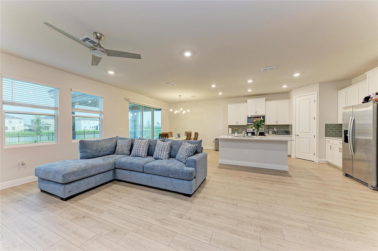 18211 THISTLEBERRY PL — photo 18