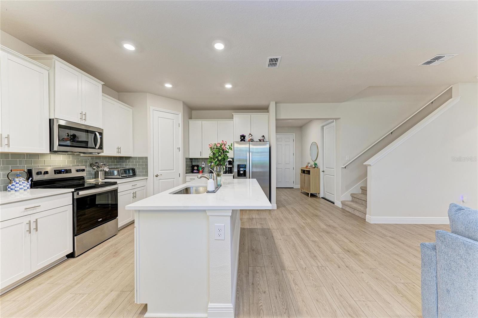 18211 THISTLEBERRY PL — photo 13
