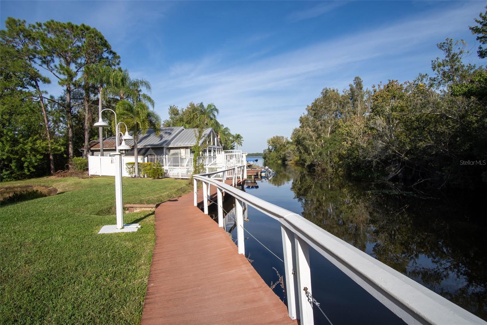 2511 DOLLY BAY DR #104 — photo 40