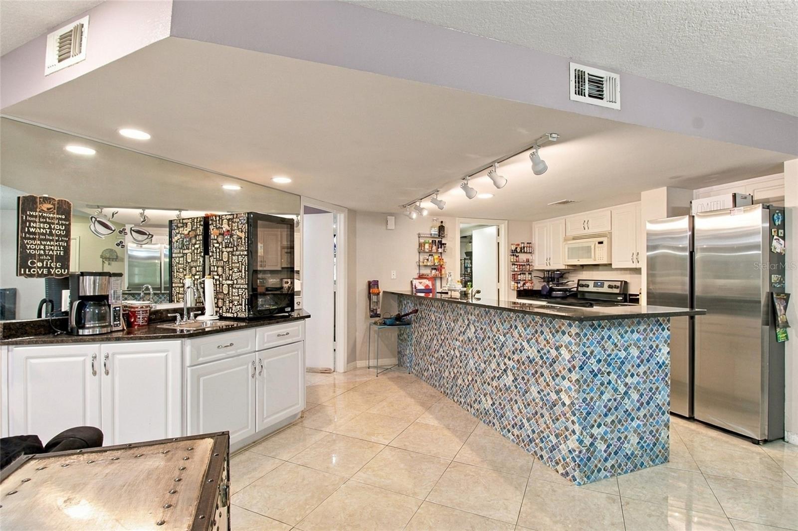 2511 DOLLY BAY DR #104 — photo 4