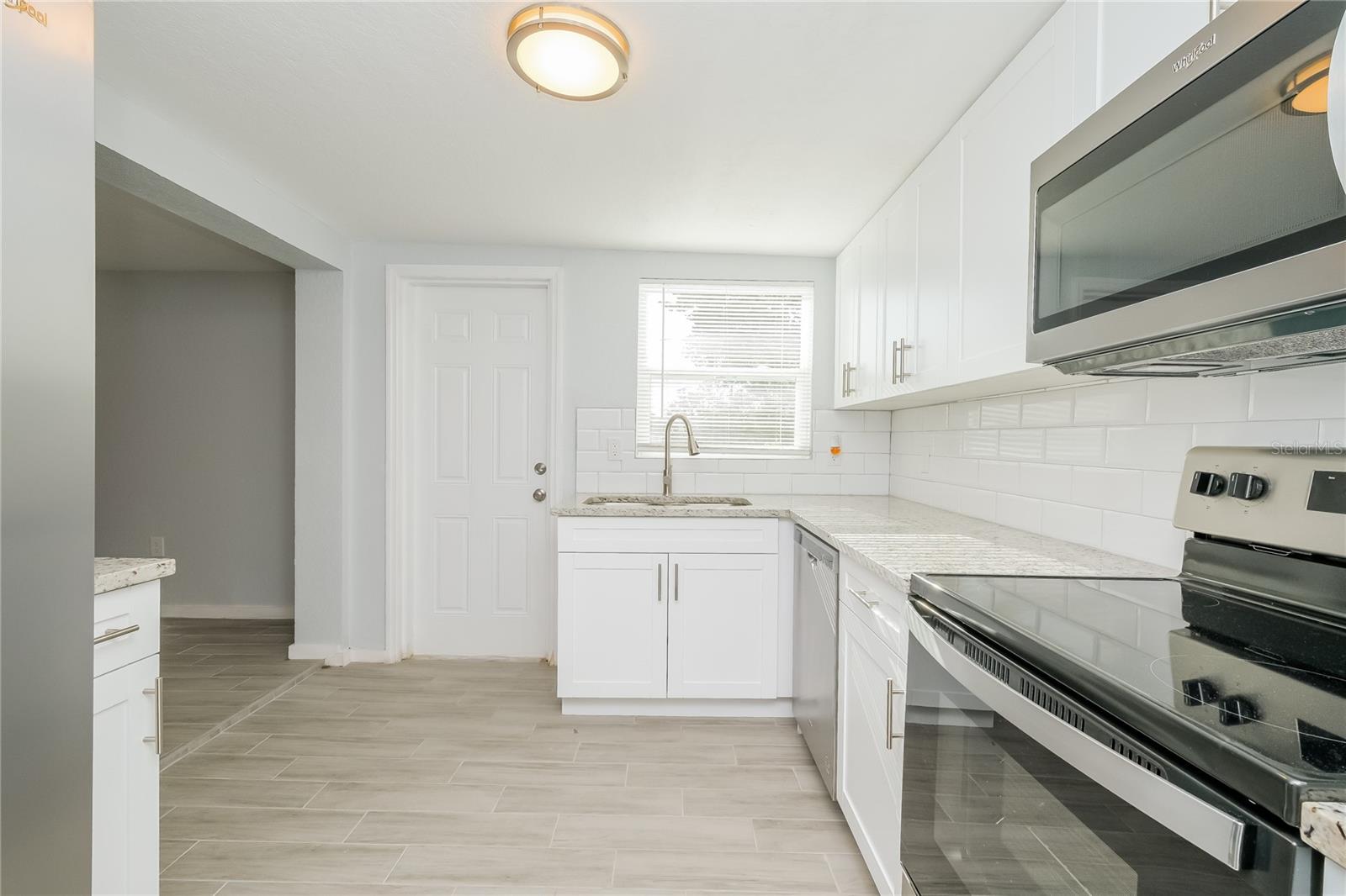 5340 BAROQUE DR — photo 5