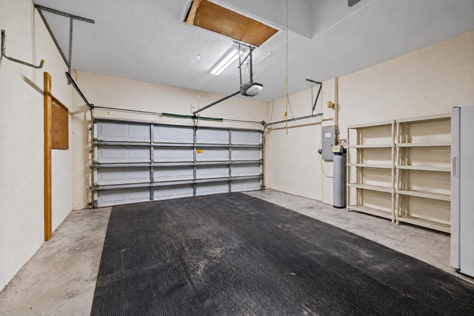 12128 LOBLOLLY PINE DR — photo 44