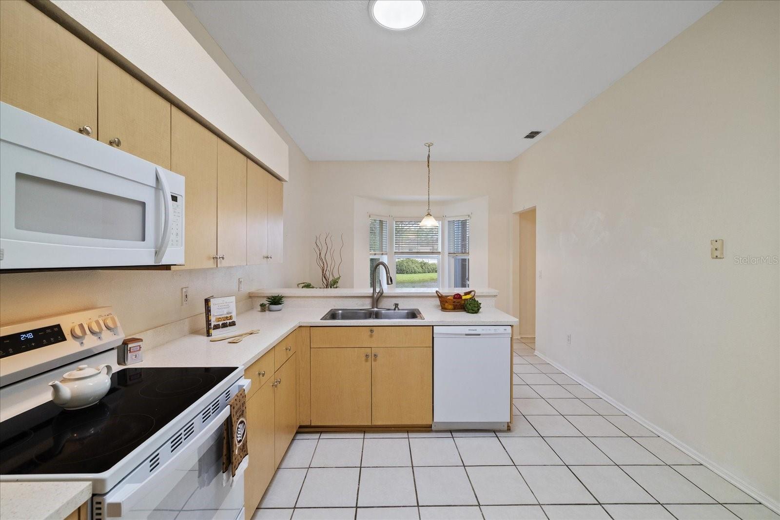 12128 LOBLOLLY PINE DR — photo 6