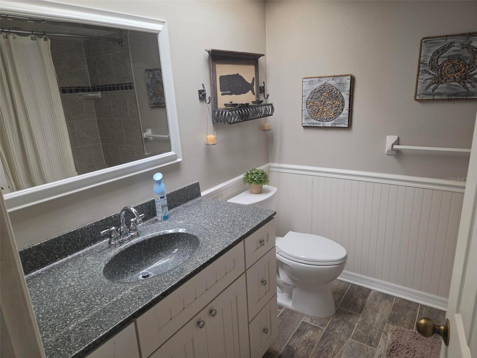 450 DATE PALM CT NE — photo 26