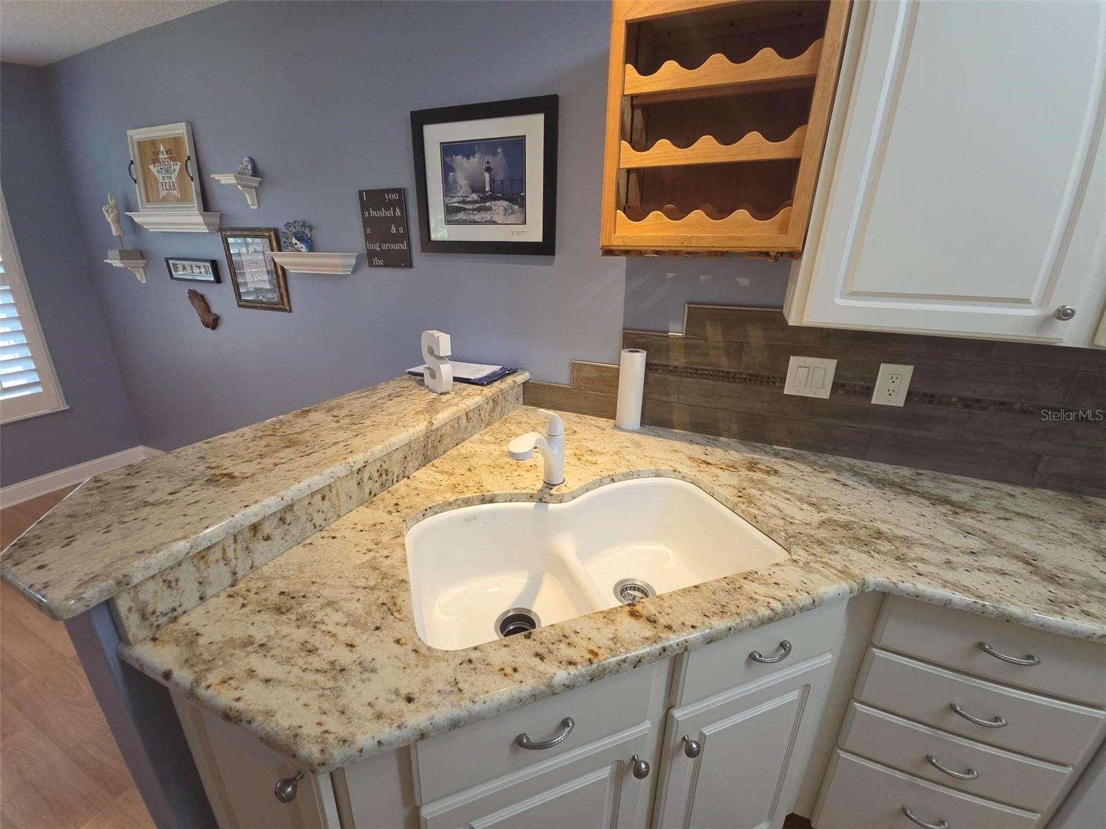 450 DATE PALM CT NE — photo 12