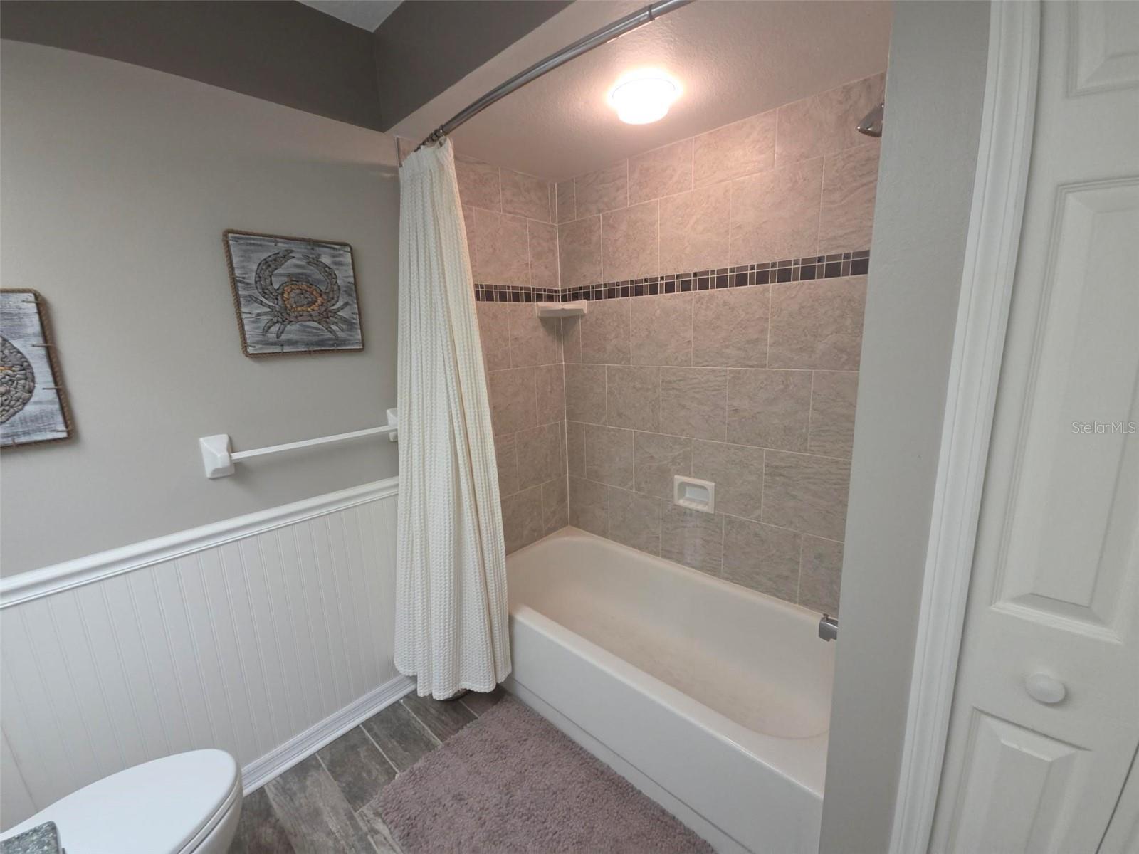 450 DATE PALM CT NE — photo 25