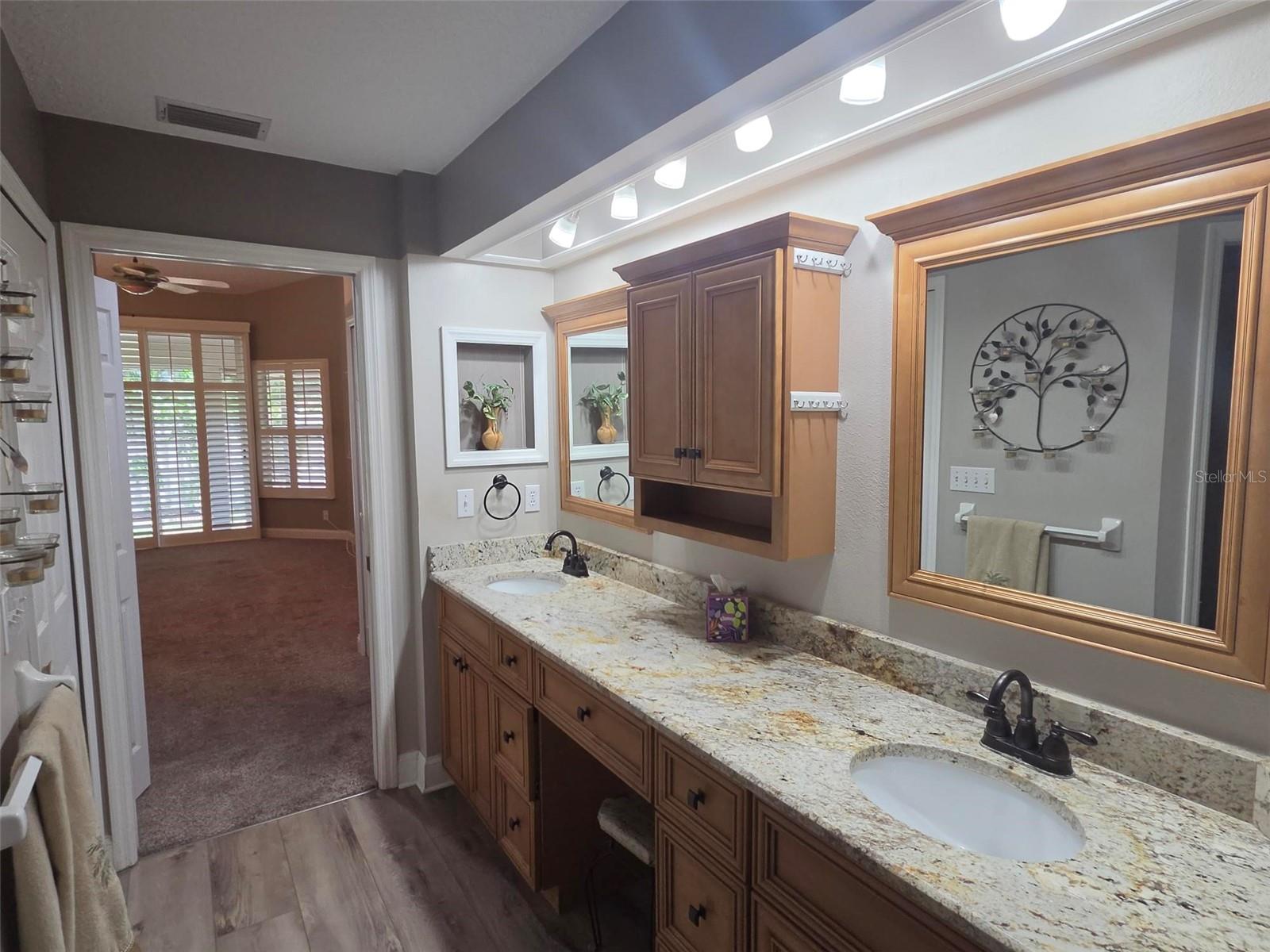 450 DATE PALM CT NE — photo 20
