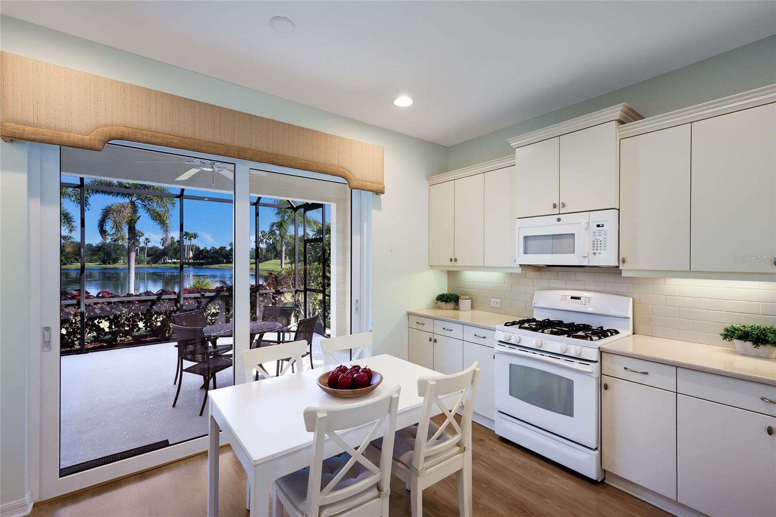 11212 WHITE ROCK TER — photo 15