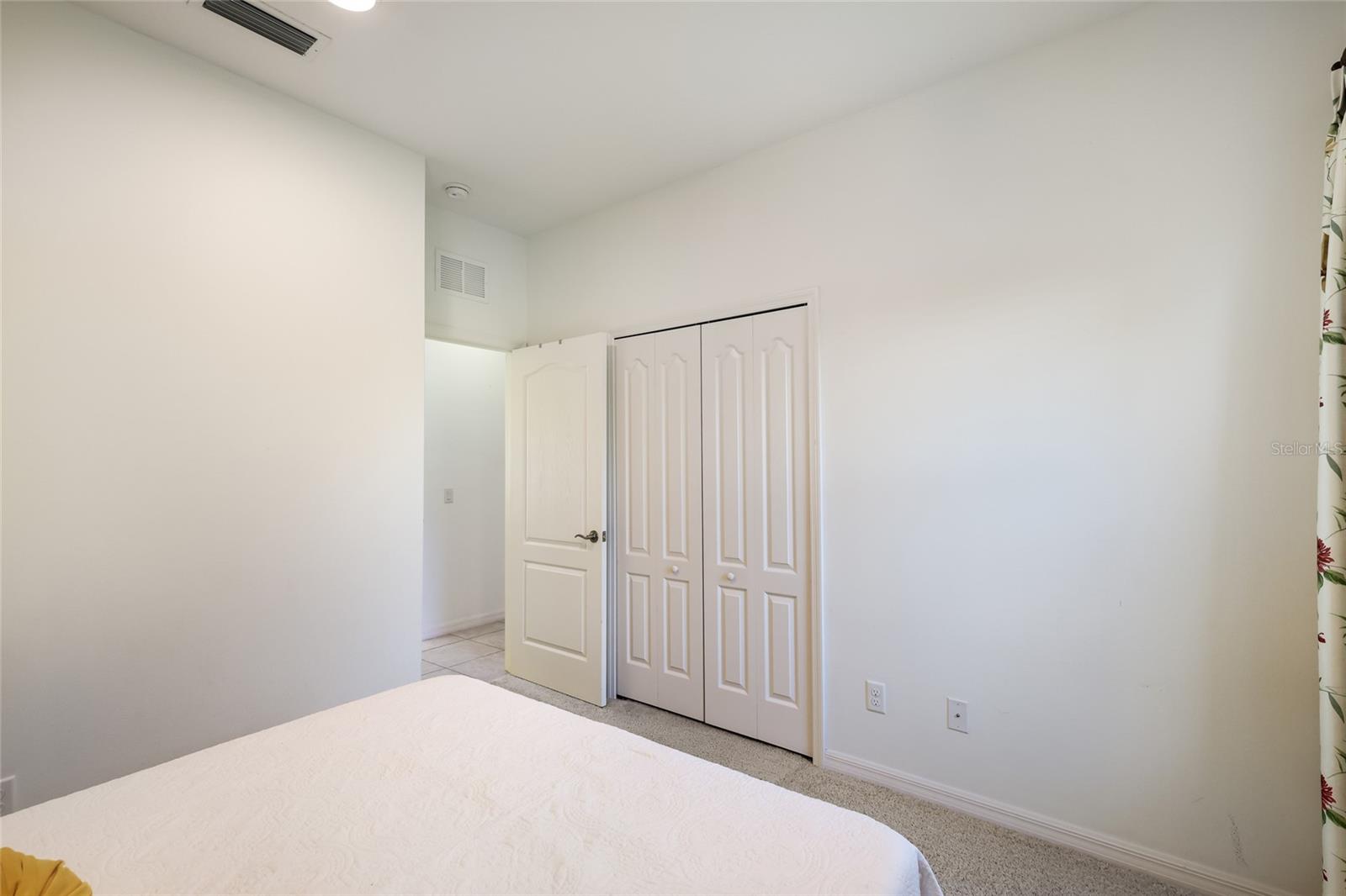 11212 WHITE ROCK TER — photo 27
