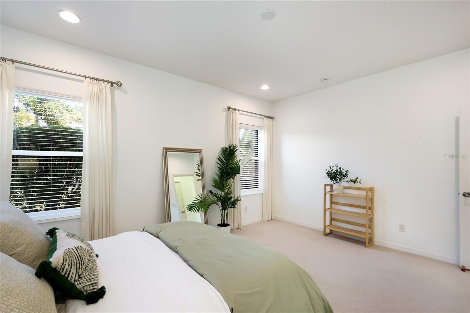 11212 WHITE ROCK TER — photo 22