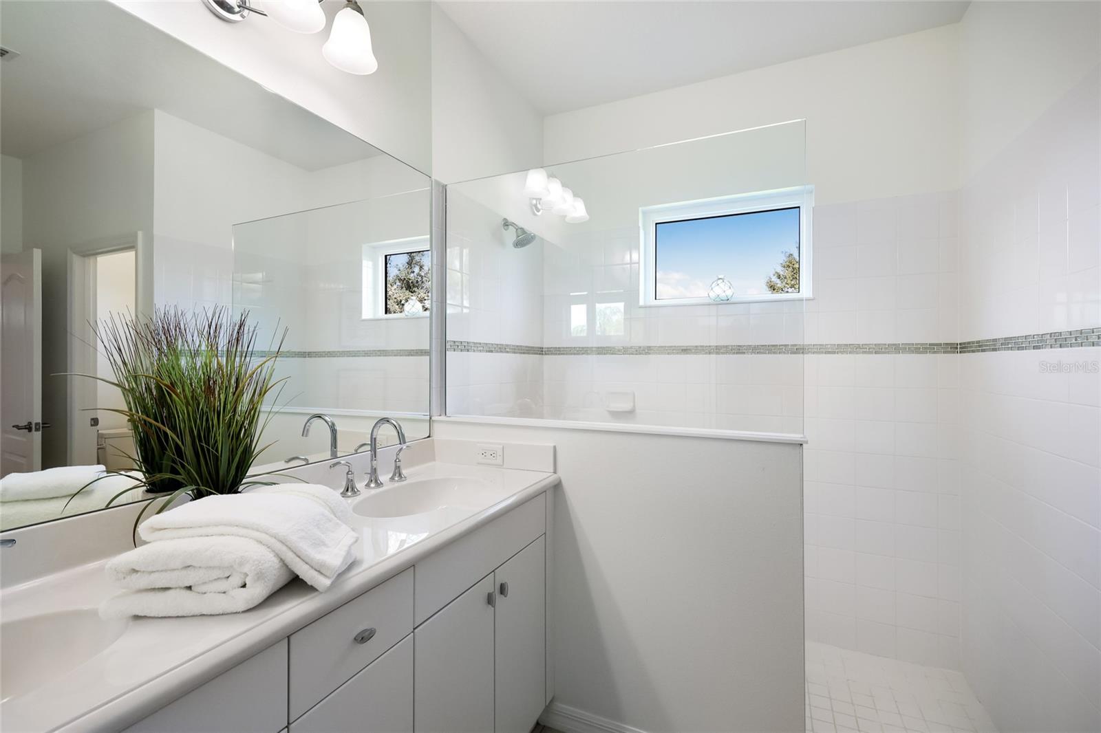 11212 WHITE ROCK TER — photo 25