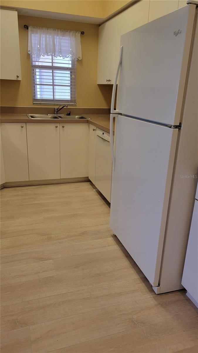 4252 CENTRAL SARASOTA PKWY #412 — photo 8