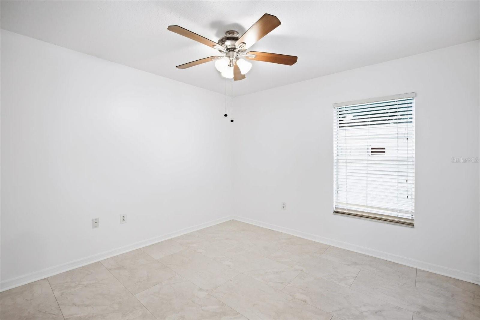 3005 W CHESTNUT ST — photo 23