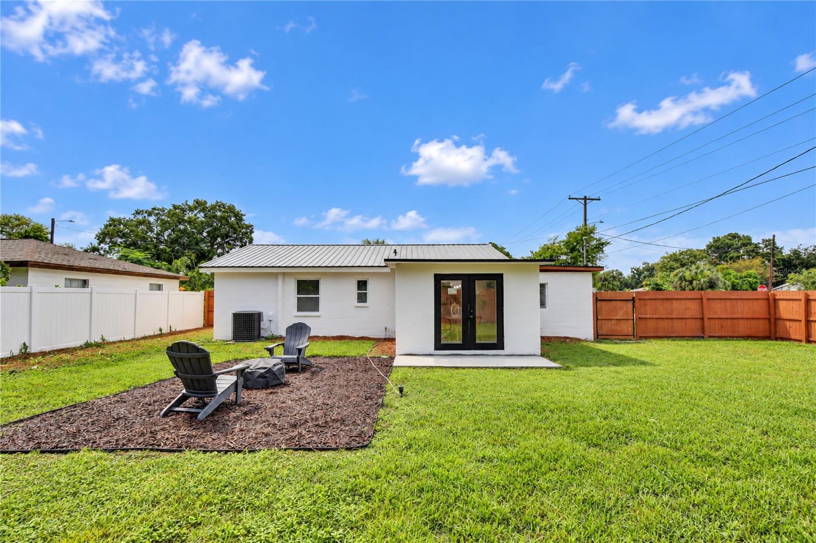 4000 W WALLACE AVE — photo 48