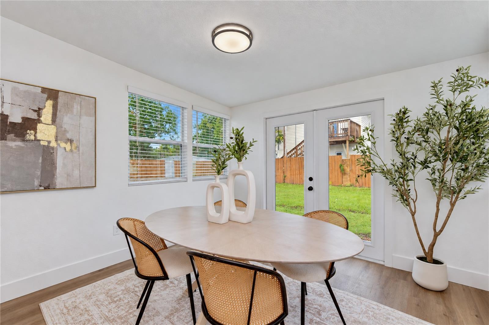 4000 W WALLACE AVE — photo 26