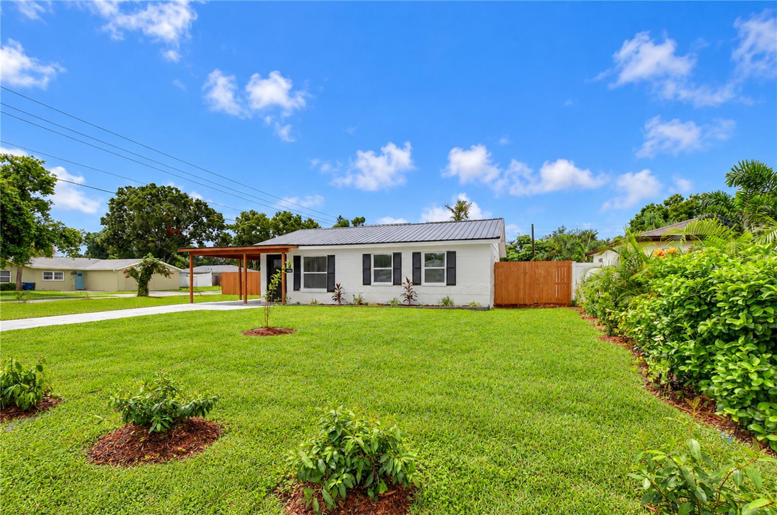 4000 W WALLACE AVE — photo 6
