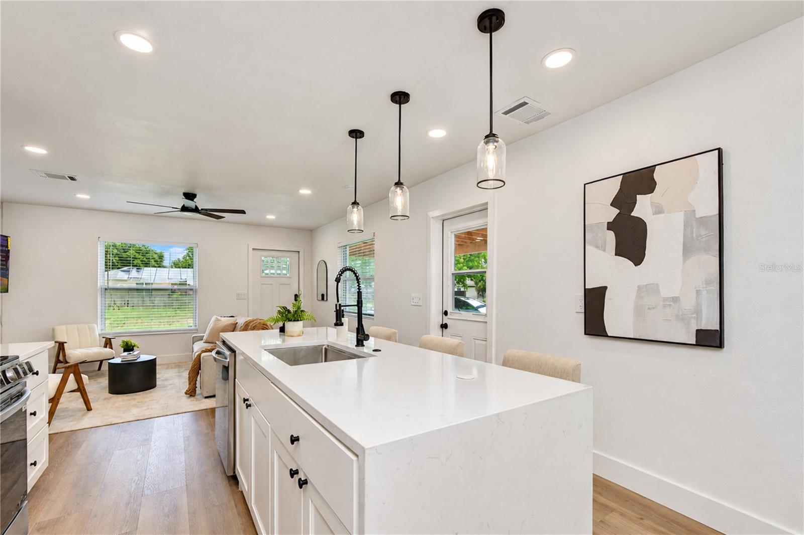 4000 W WALLACE AVE — photo 22