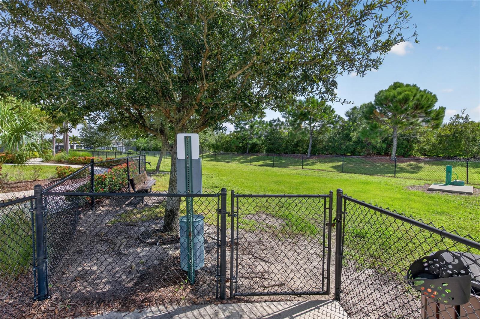 1734 WOODLEAF HAMMOCK CT — photo 15