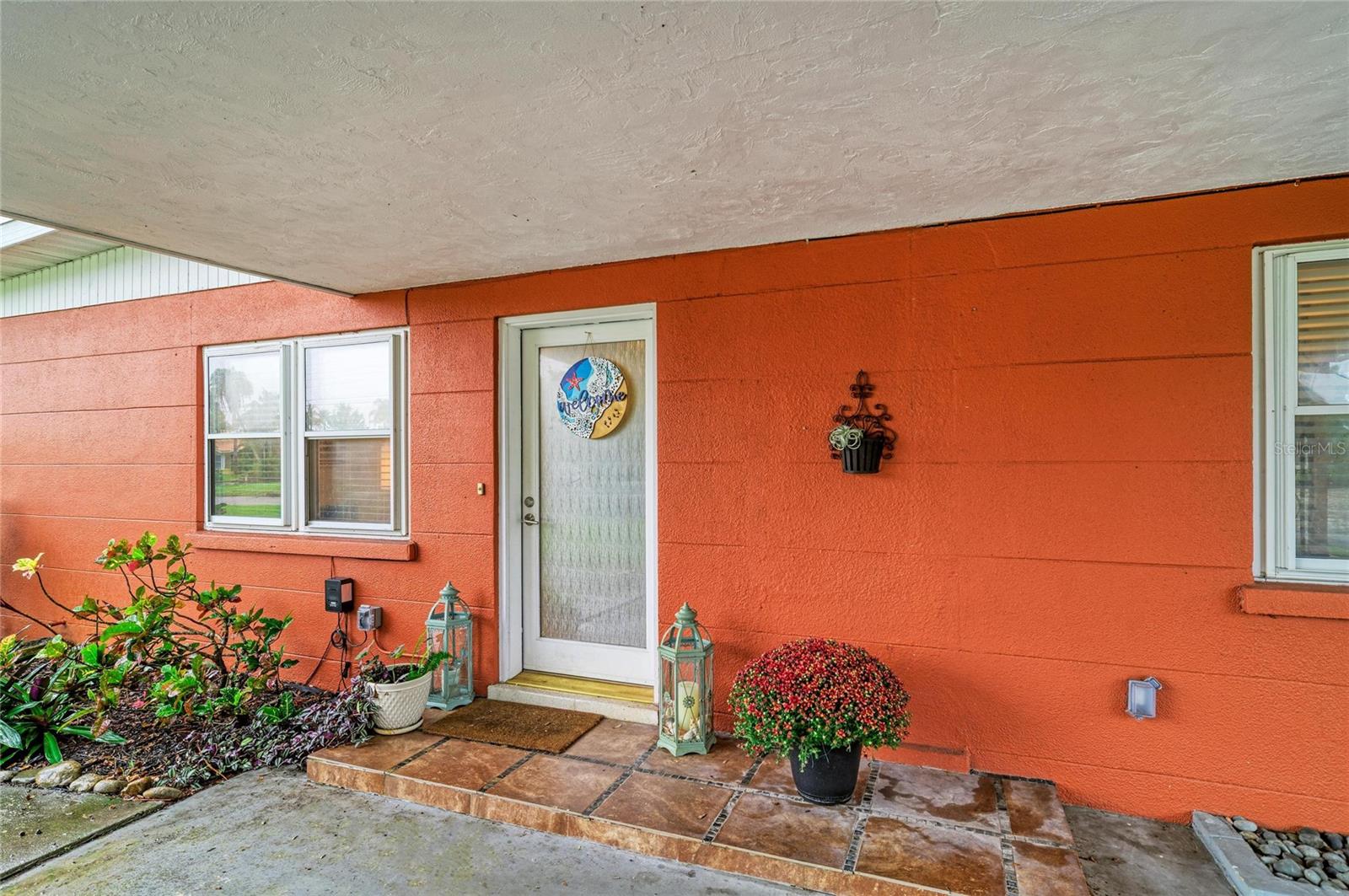 126 HOLLY AVE — photo 4