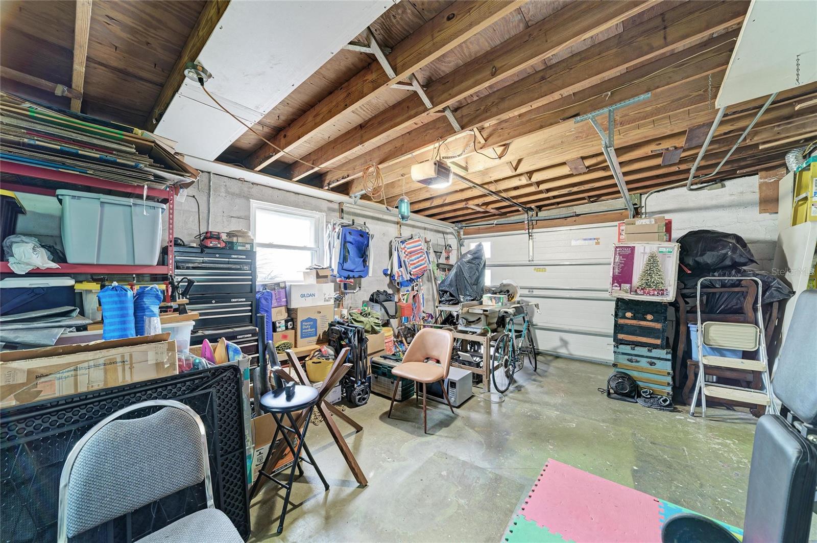 126 HOLLY AVE — photo 32