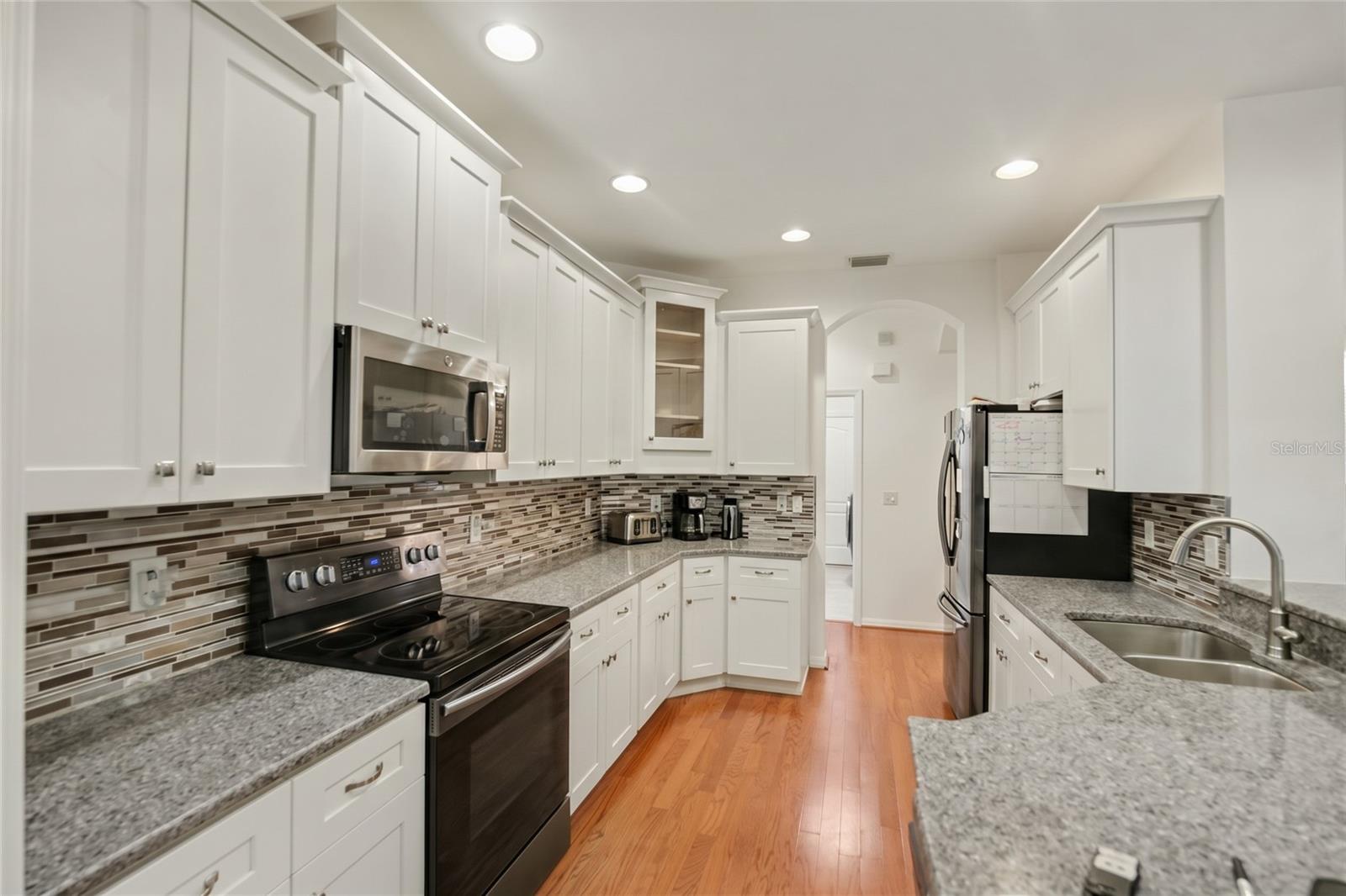 1314 EMERALD HILL WAY — photo 3