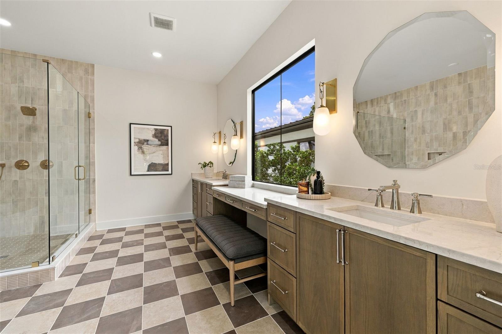 3604 W LEONA ST — photo 27