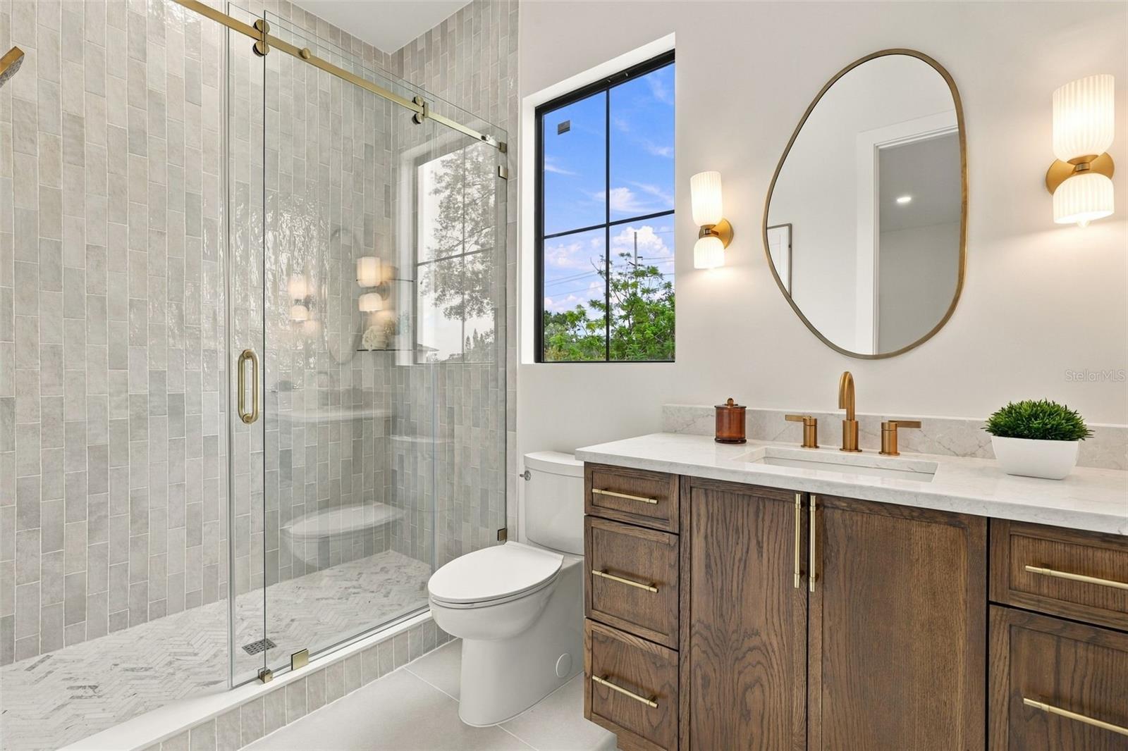 3604 W LEONA ST — photo 35
