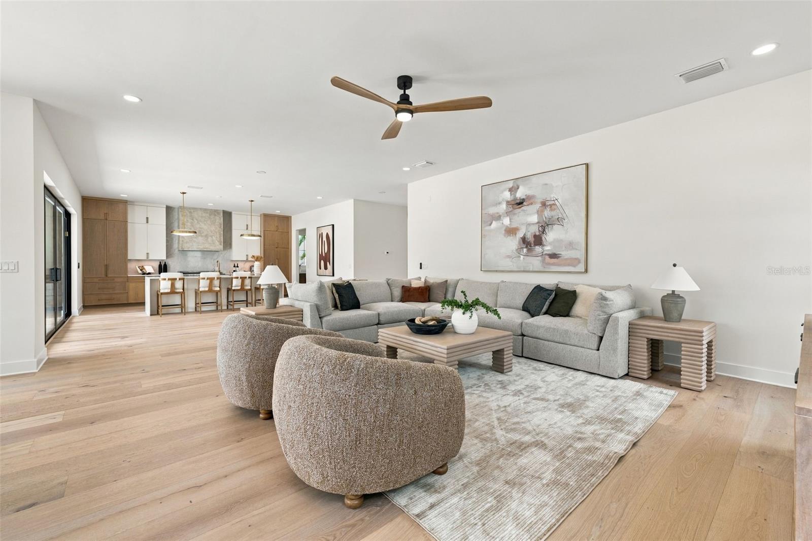 3604 W LEONA ST — photo 16