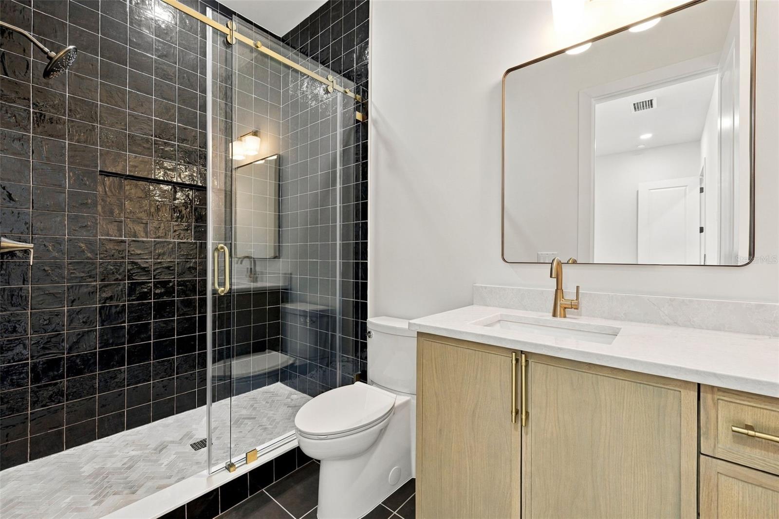 3604 W LEONA ST — photo 38