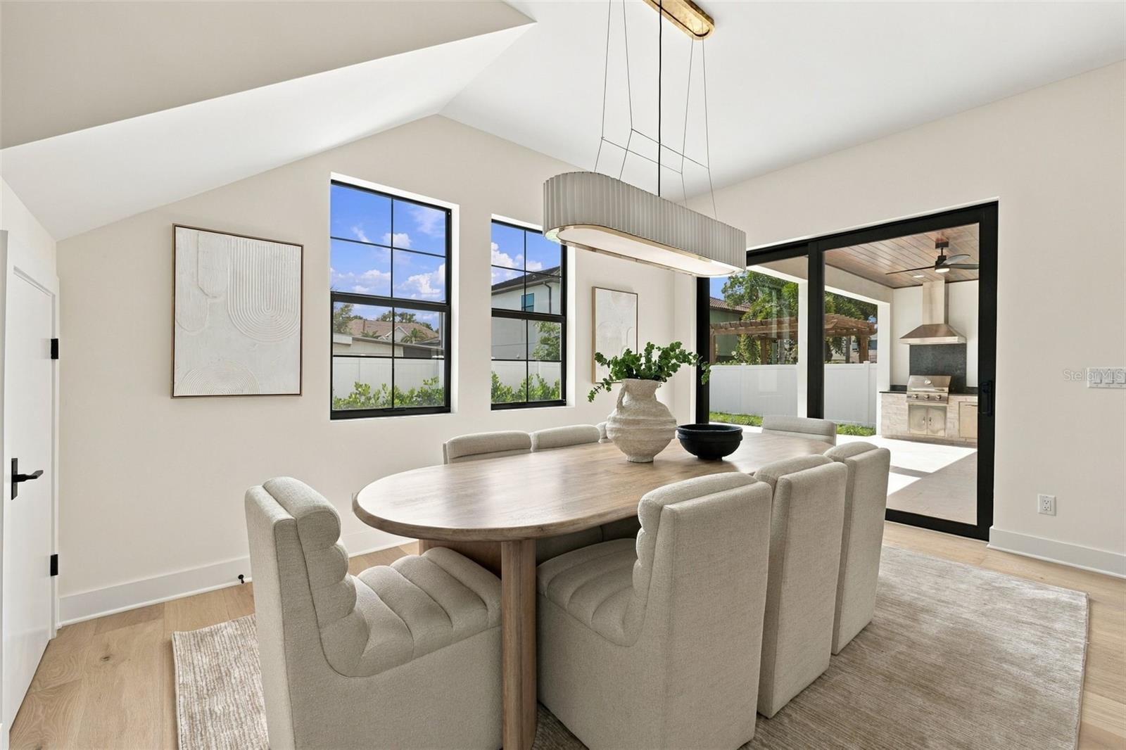 3604 W LEONA ST — photo 18