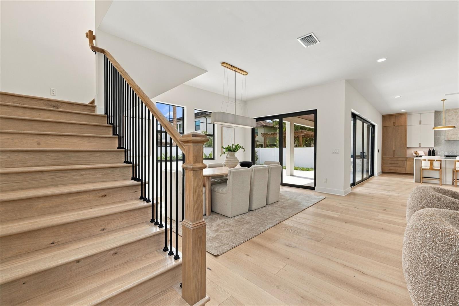 3604 W LEONA ST — photo 20