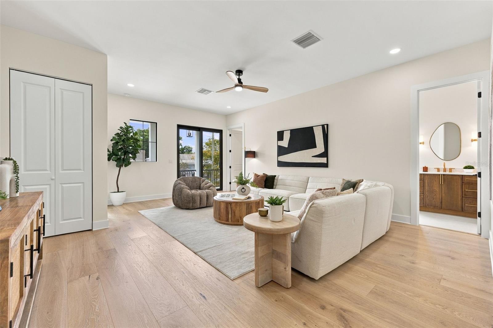 3604 W LEONA ST — photo 22