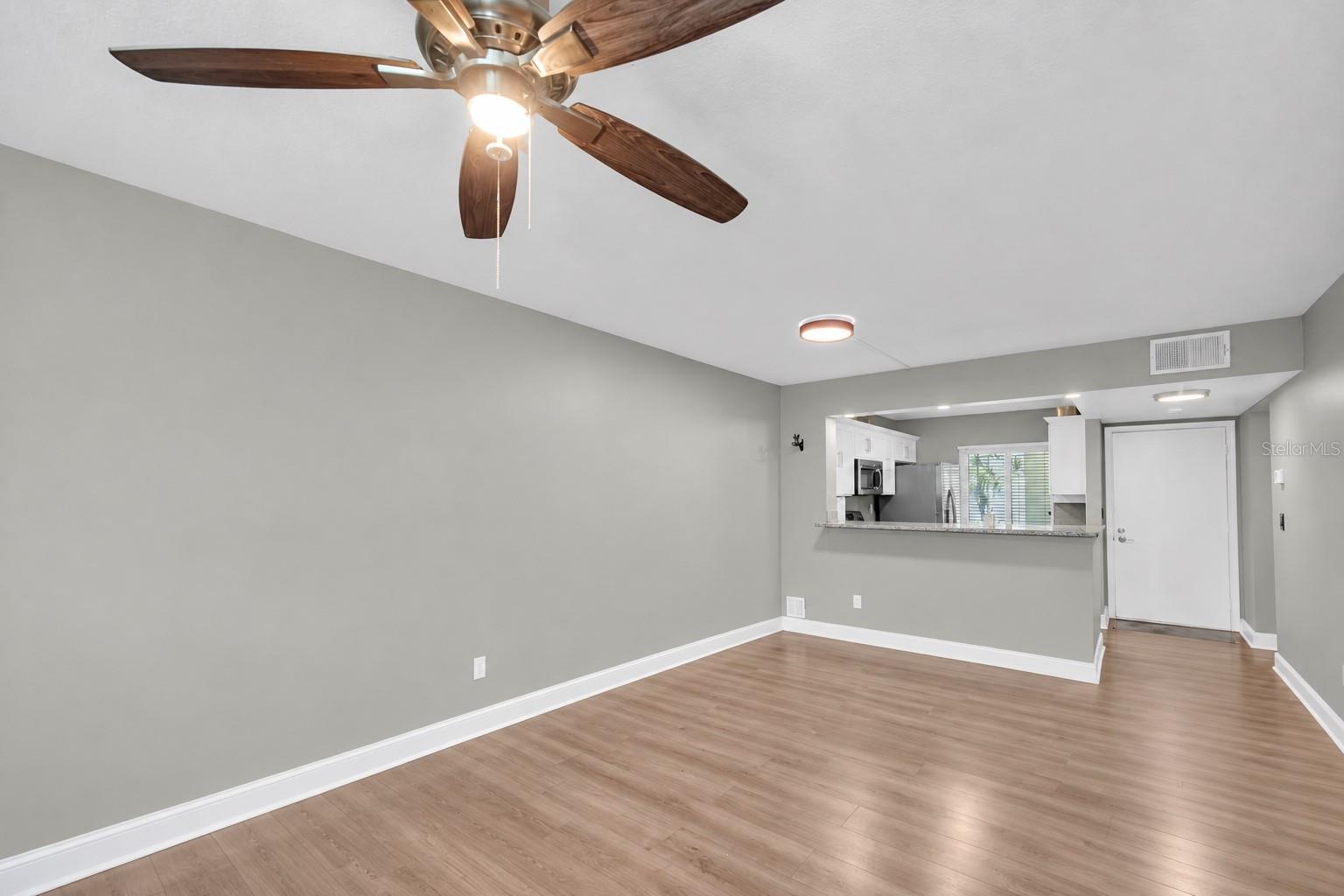 2209 BELLEAIR RD #C3 — photo 12