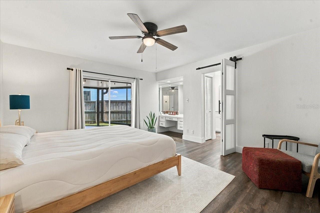 2231 S VILLAGE AVE — photo 33