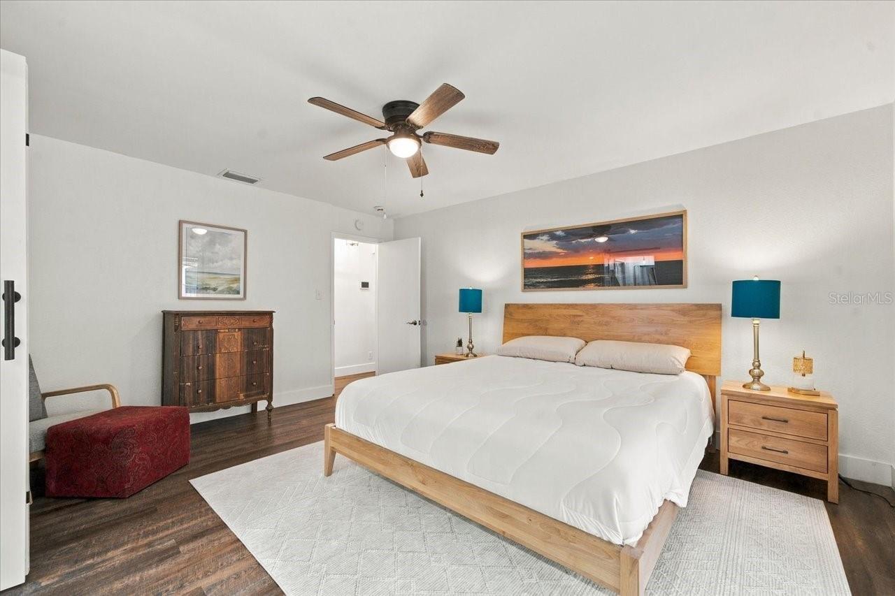 2231 S VILLAGE AVE — photo 34