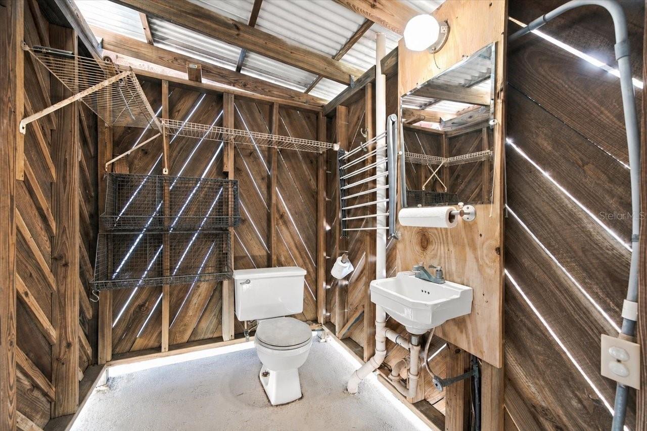 2231 S VILLAGE AVE — photo 40