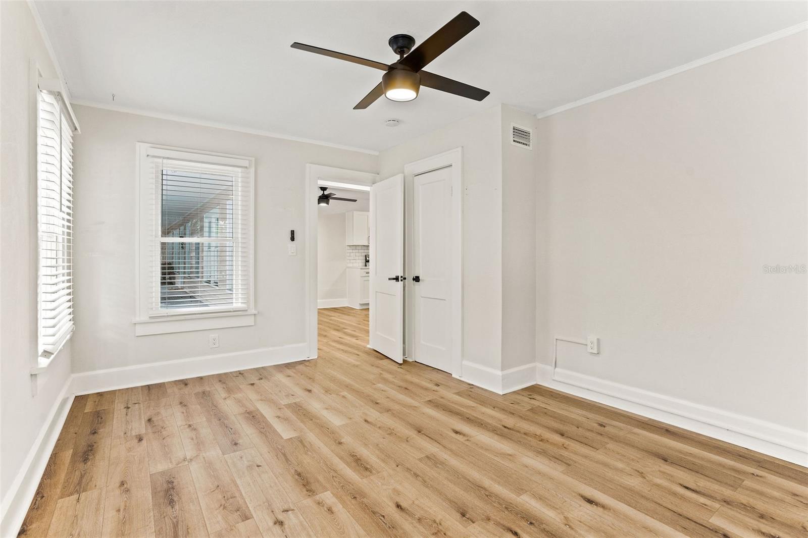 1153 34TH AVE N #11 — photo 11