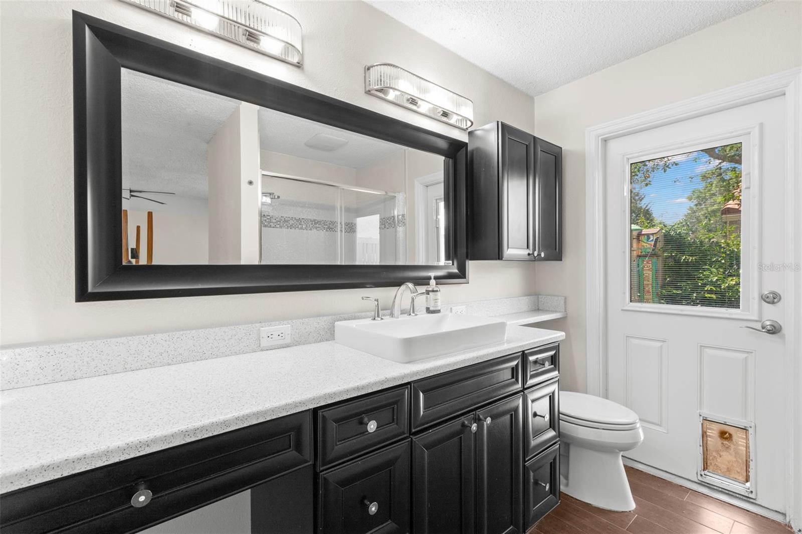495 ST TROPEZ CIR NE — photo 19
