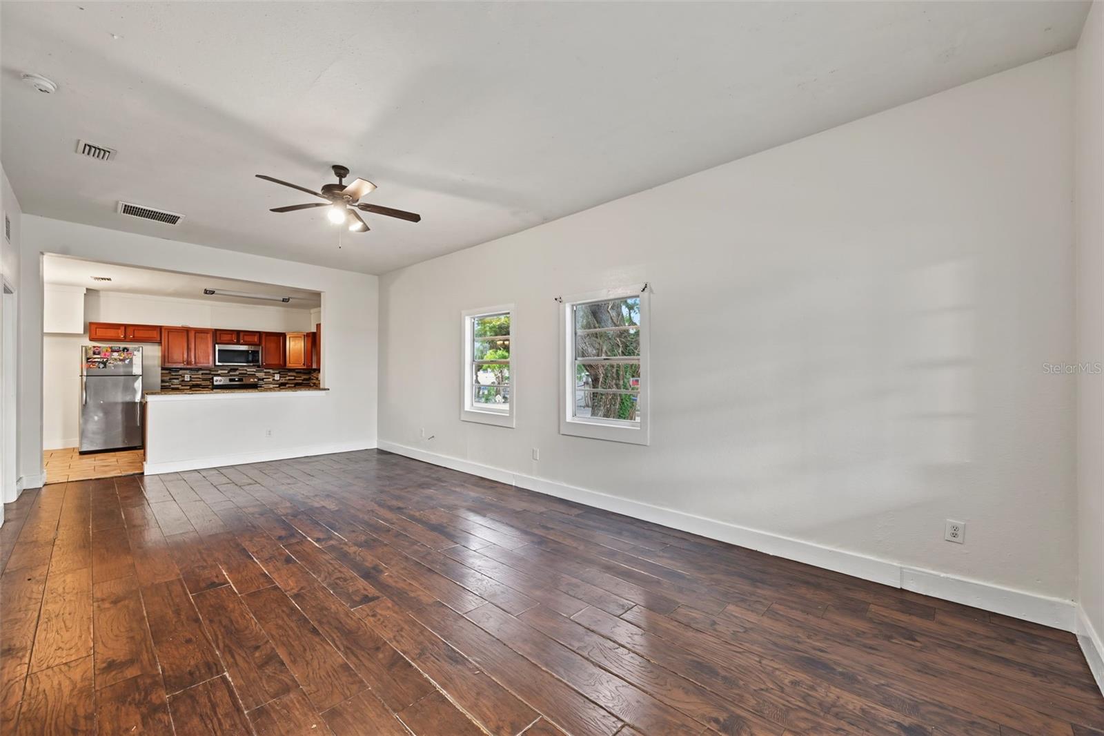 1301 E 18TH AVE — photo 5