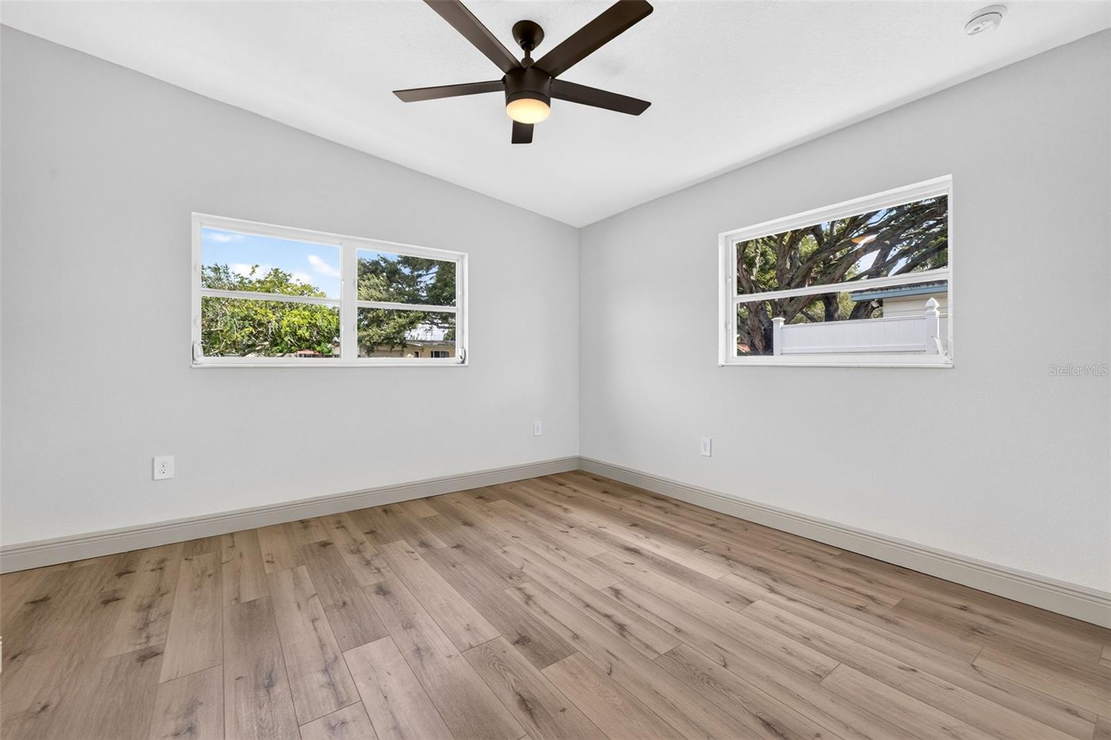 3486 FLORAL DR — photo 20