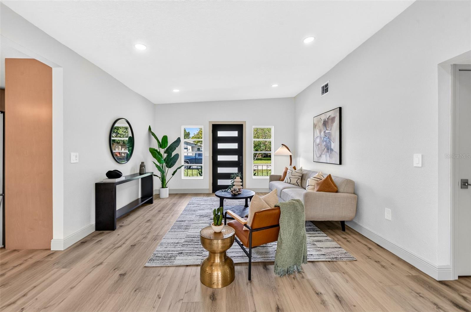 3486 FLORAL DR — photo 7