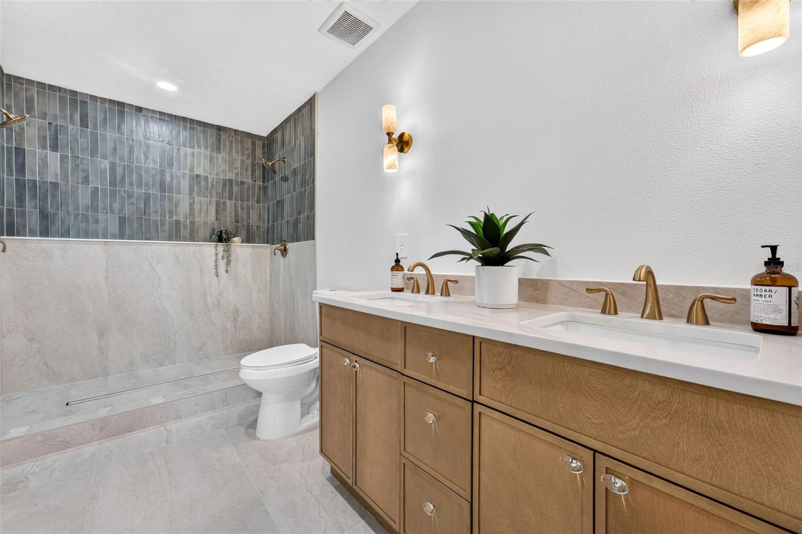 3486 FLORAL DR — photo 26