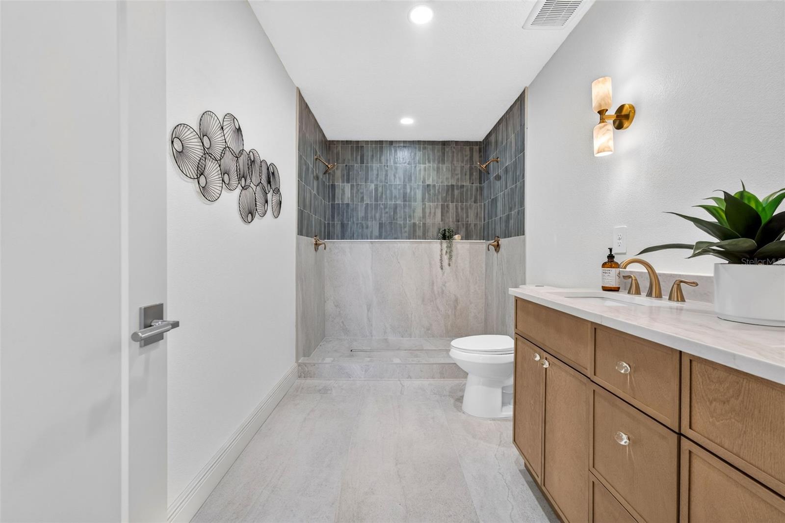 3486 FLORAL DR — photo 27