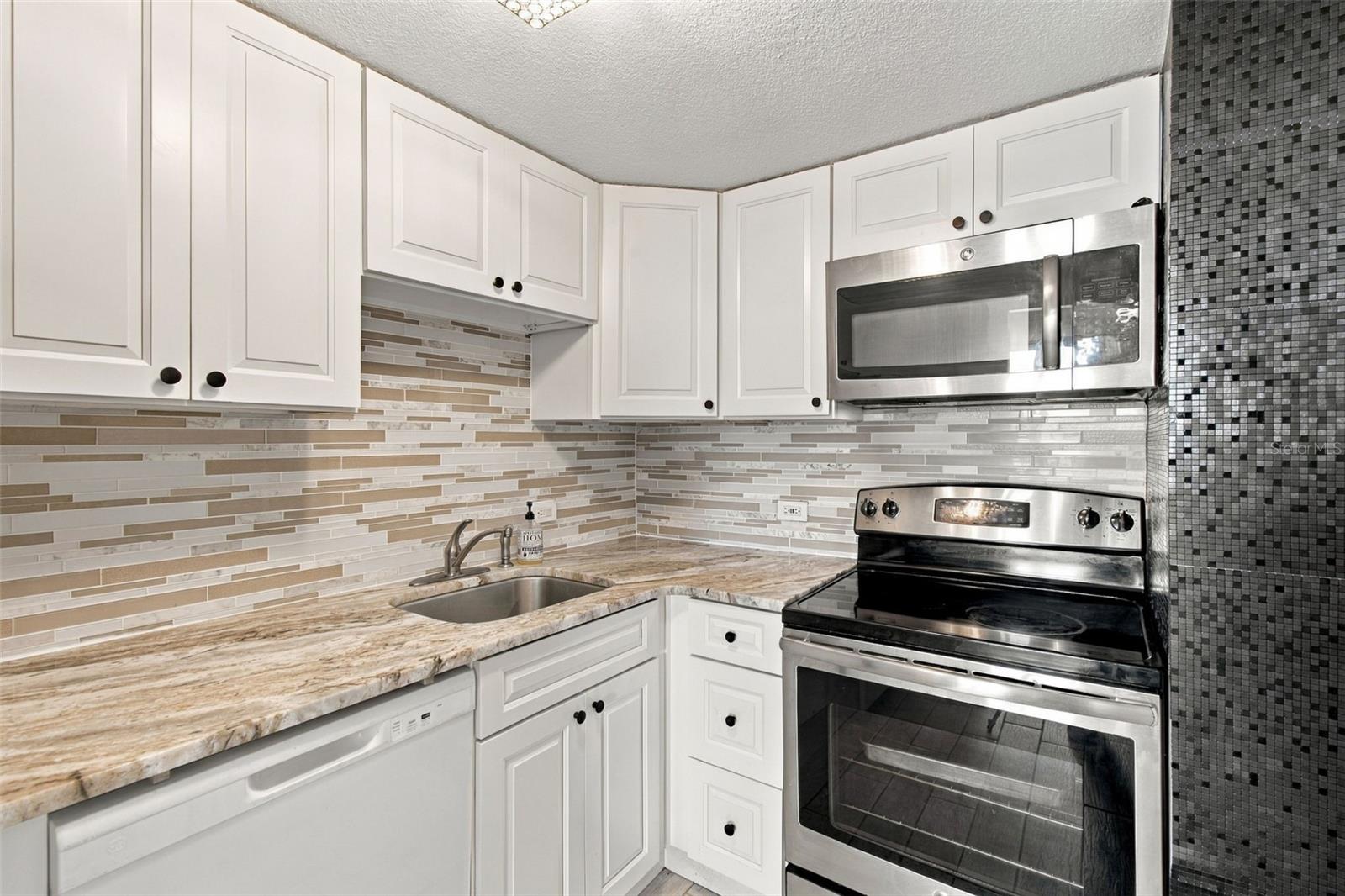 4015 BAYSHORE BLVD #11A — photo 9