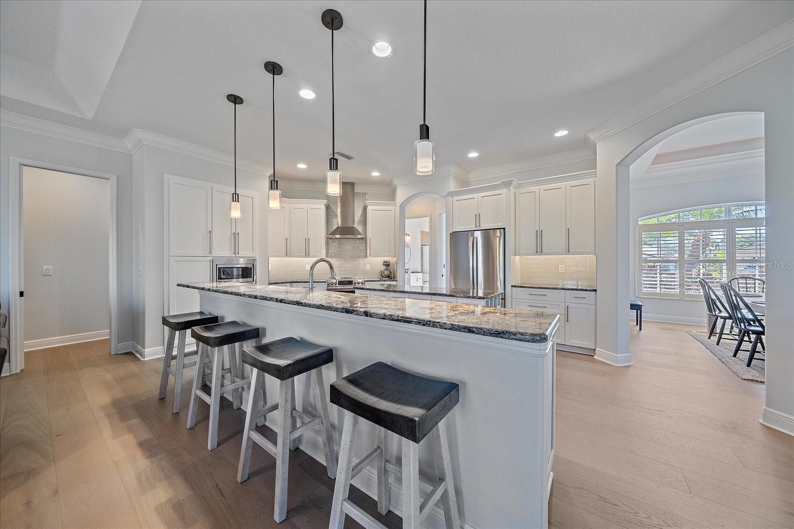 366 S CREEK CT — photo 12